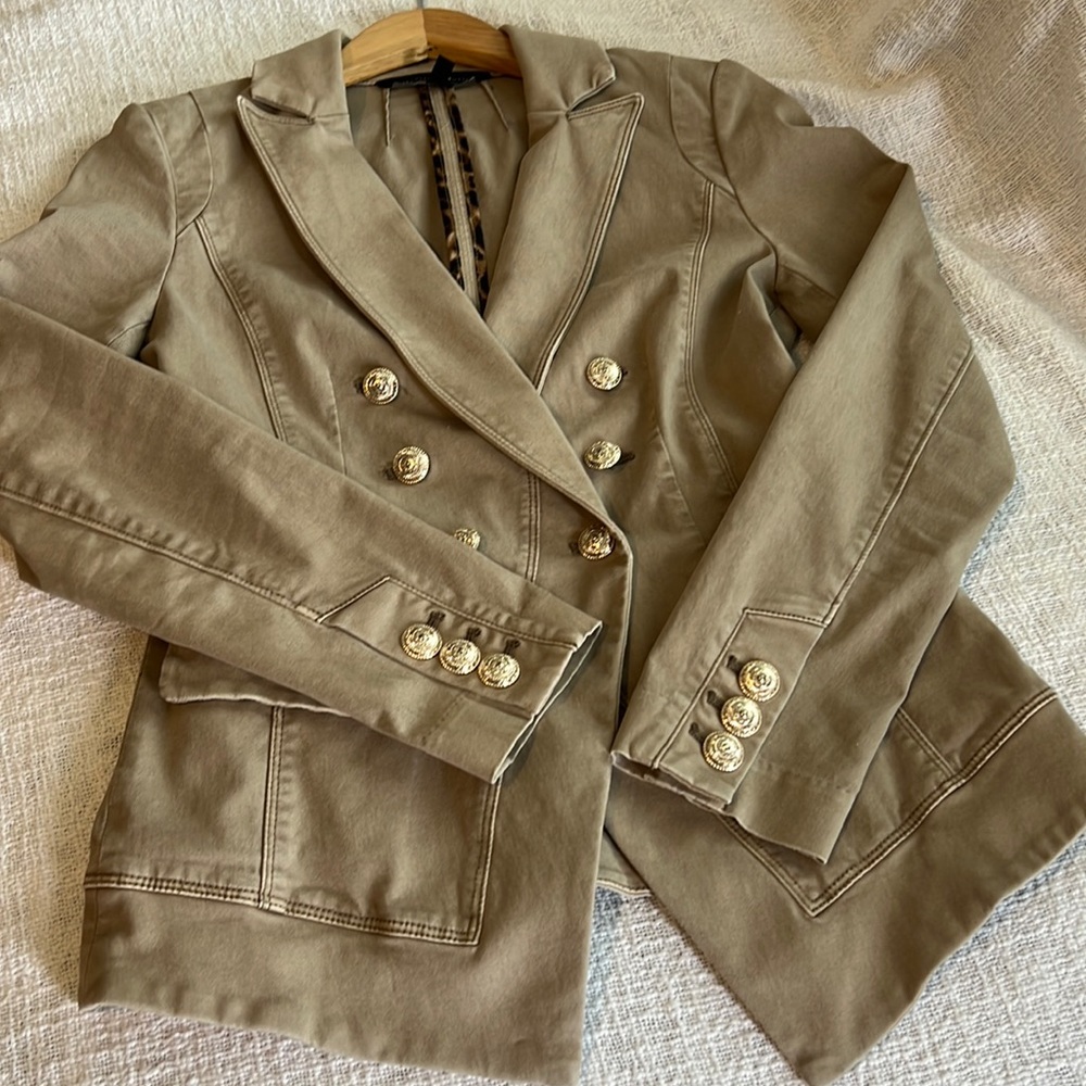 Tan White House, Black Market blazer